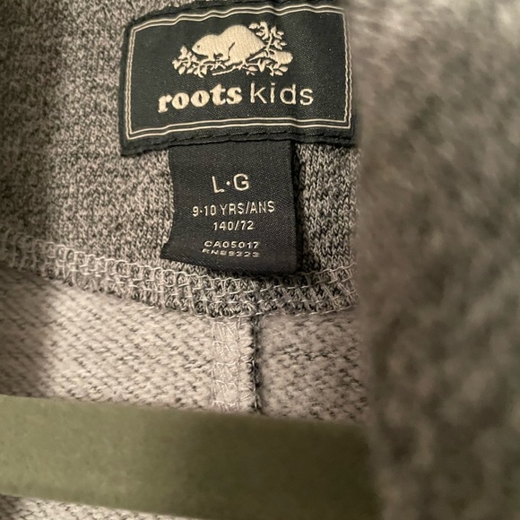 Roots girls cabin cardigan - Picture 3 of 4